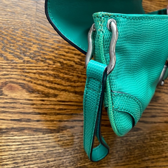 Authentic Burberry Clutch - Green - Picture 15 of 16